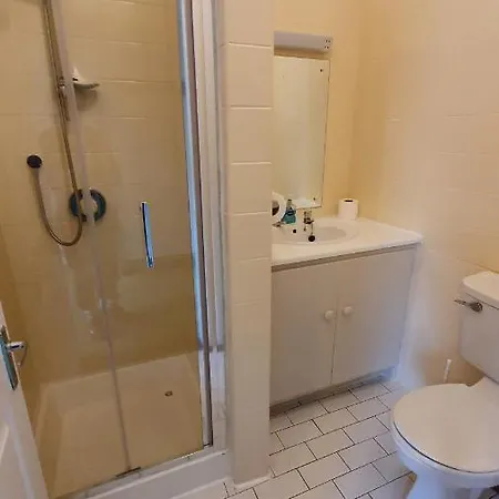 Portfinn Guest house