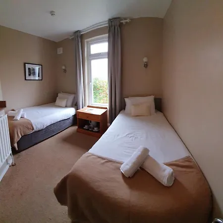 Portfinn Guest house